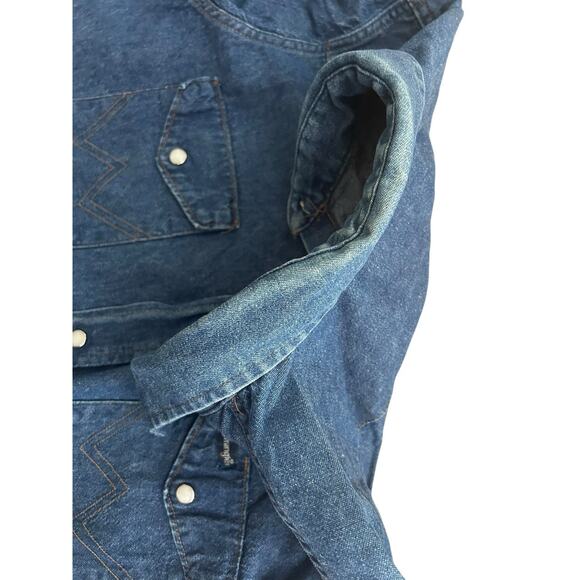 Vintage Wrangler Denim Pearl Snap Western Shirt Mens XL Sawtooth Blue Pockets - Picture 10 of 16
